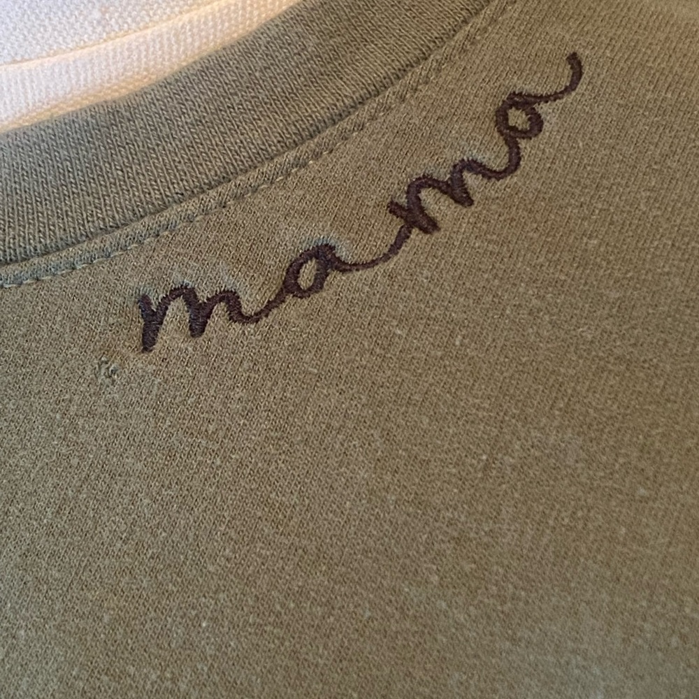 Gildan Mama Embroidered Crewneck Sweatshirt Women’s Large Olive Green Quality - Picture 4 of 10